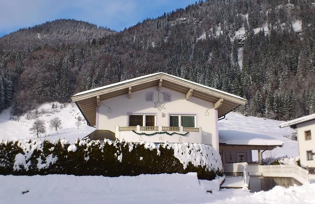 Rupert Und Jasmin Hauser Appartement *